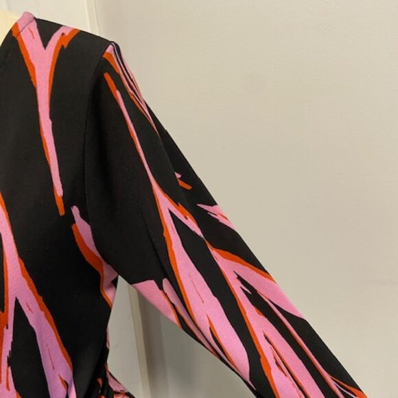 Moci by Purple Rain Black, Pink & Red Pattern Midi Dress & 3/4 Sleeve - M - Picture 5 of 9